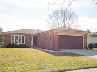 31 N Lombard Rd, Addison, IL 60101