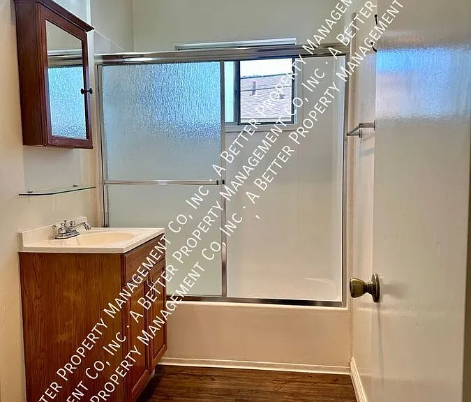 4138 Hathaway Ave #4 — Photo 11
