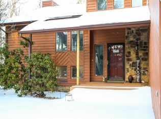 512 Chinquapin Dr, Lyndhurst, VA 22952