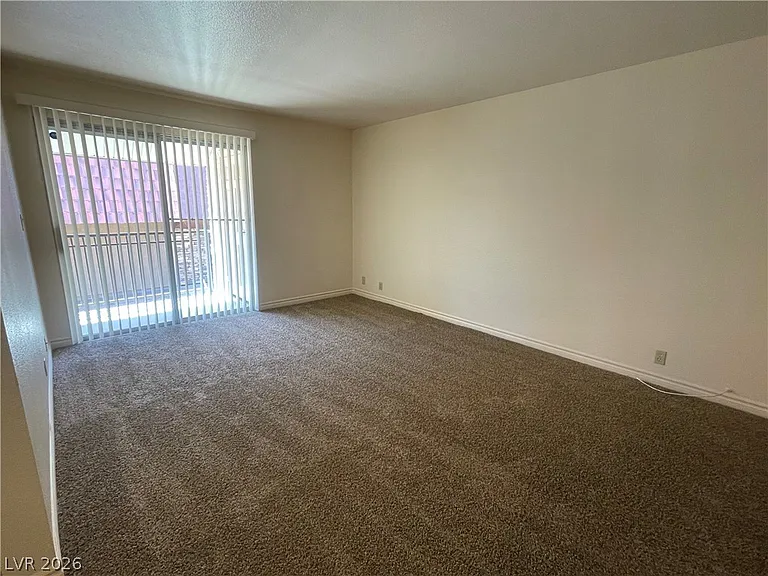5350 River Glen Dr #306 — Photo 8