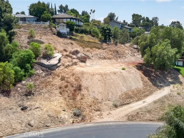 20254 Westpoint Dr, Riverside, CA 92507