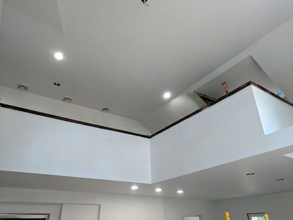 2nd image of 2033 Wilbraham Rd