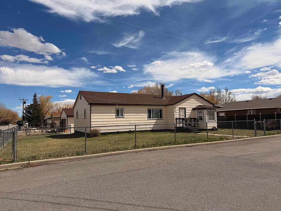 1st image of 36 Hawthorne