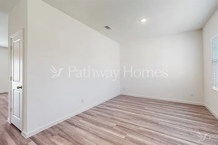 1428 Ancer Way — Photo 4