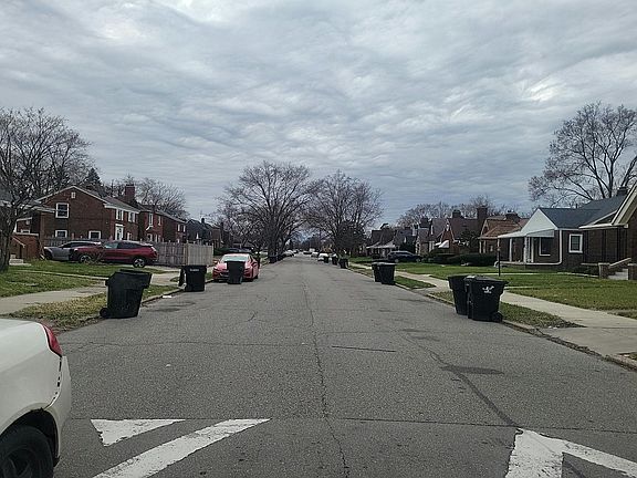 4th image of 11821 Engleside St