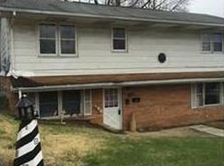 330 Camp Ave, Arnold, PA 15068