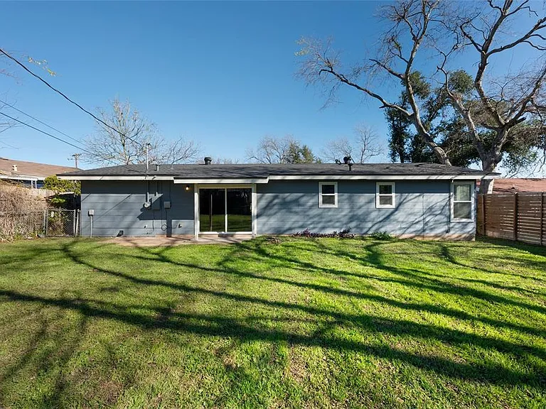 1305 Glenwood Dr — Photo 21