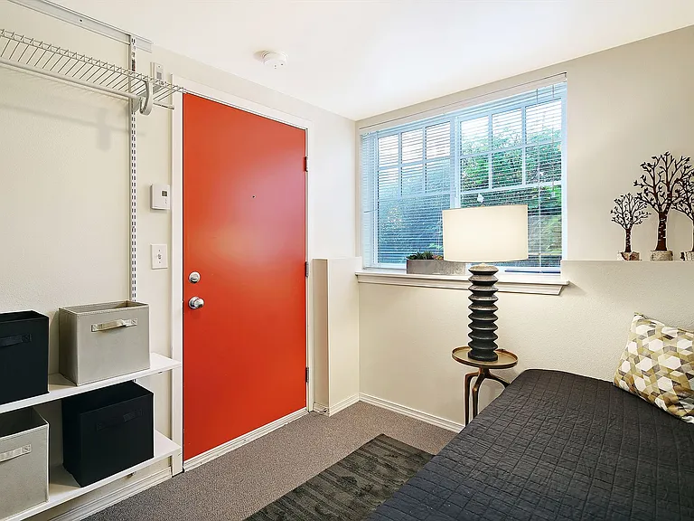 Convenient Apartments on Cap Hill! — Photo 14