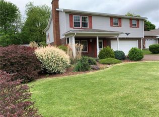 2233 Manor Dr, Ford City, PA 16226
