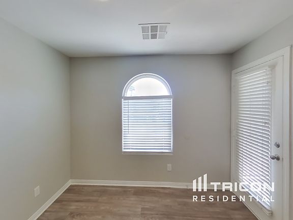 4th image of 8920 Dorrell Ln