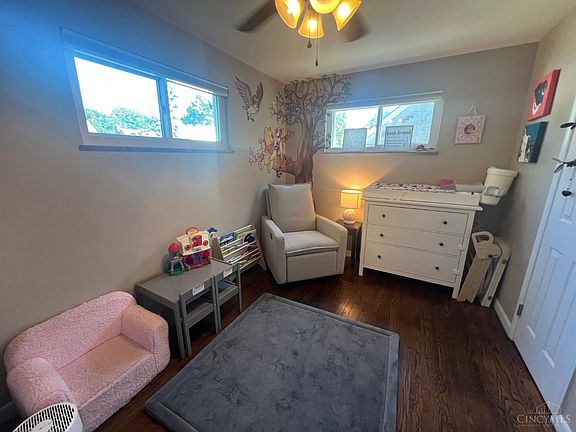 4th image of 1719 Sanborn Dr