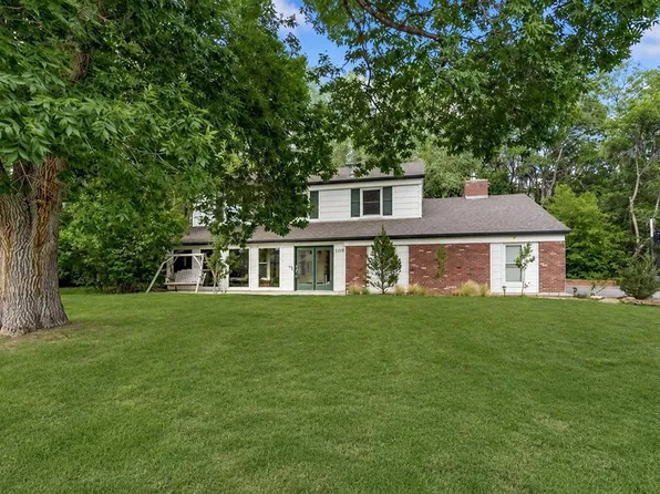 1120 Lindenwood Dr, Fort Collins, CO 80524
