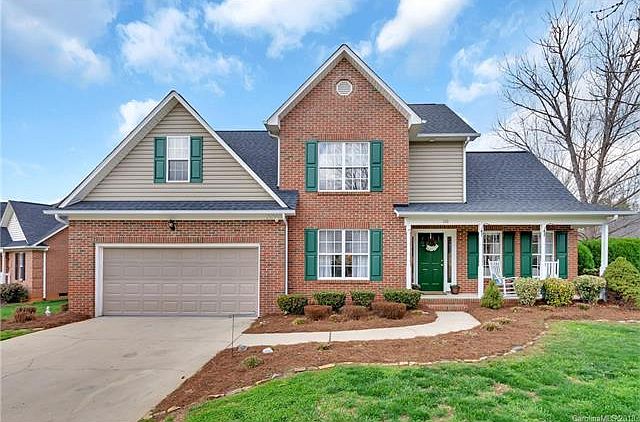1st image of 110 Bald Cypress Ln