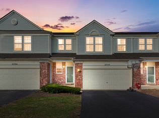 2704 Bay View Cir #2704, Algonquin, IL 60102