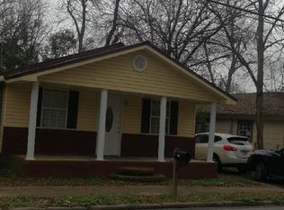 535 Chickasaw St, Dothan, AL 36303