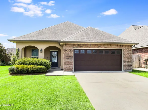 109 Sapphire Springs Rd, Youngsville, LA 70592