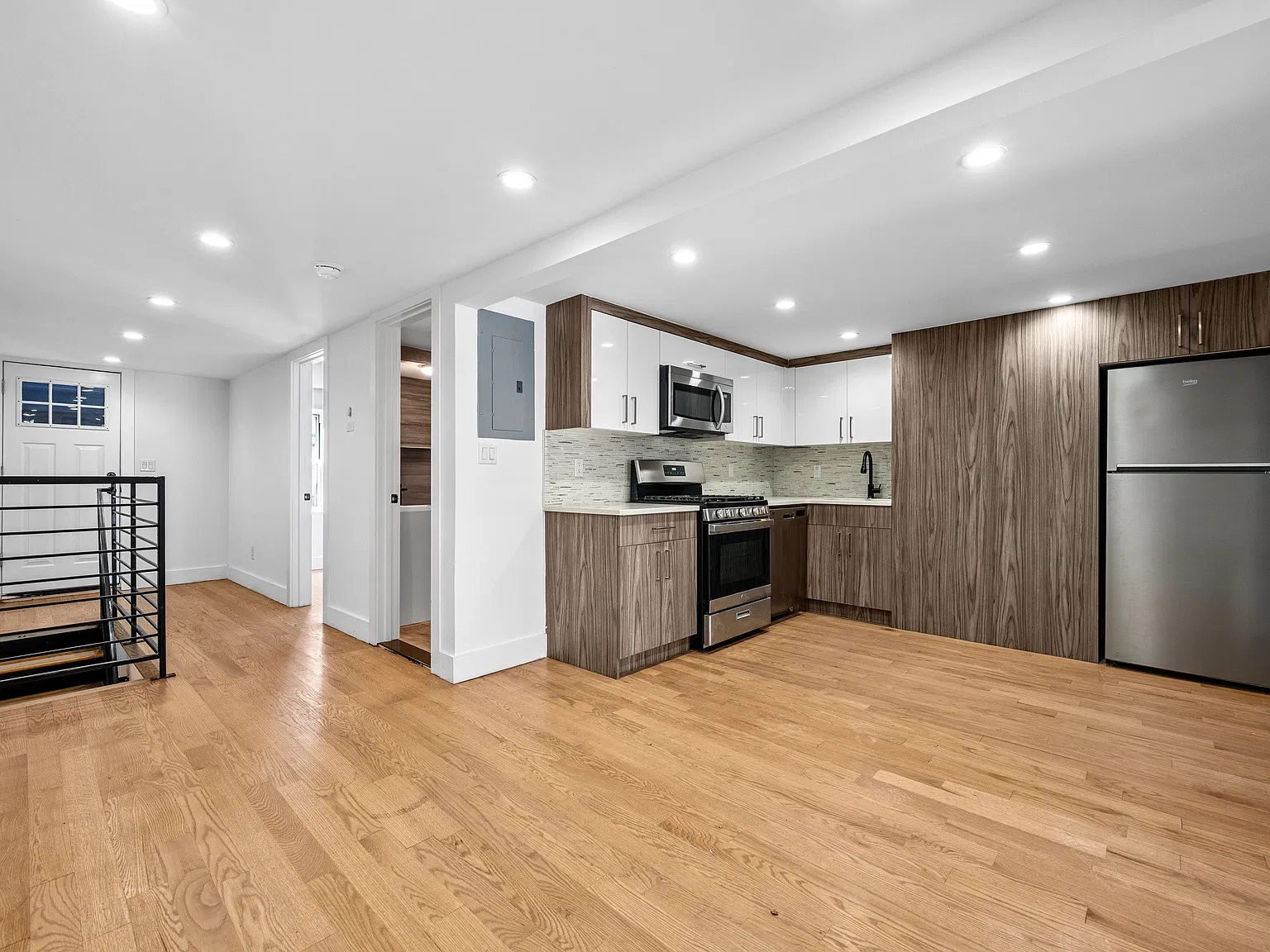 171 Eighth Street — Photo 4