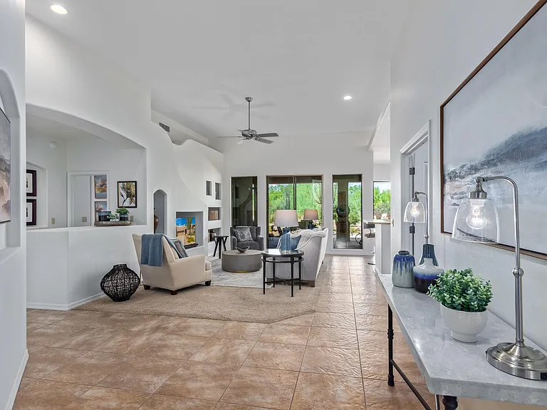 19014 E Eaglenest Dr — Photo 4