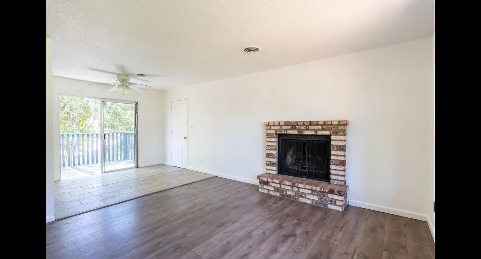 4 bed, 1496 sqft, $2,200 — Photo 3