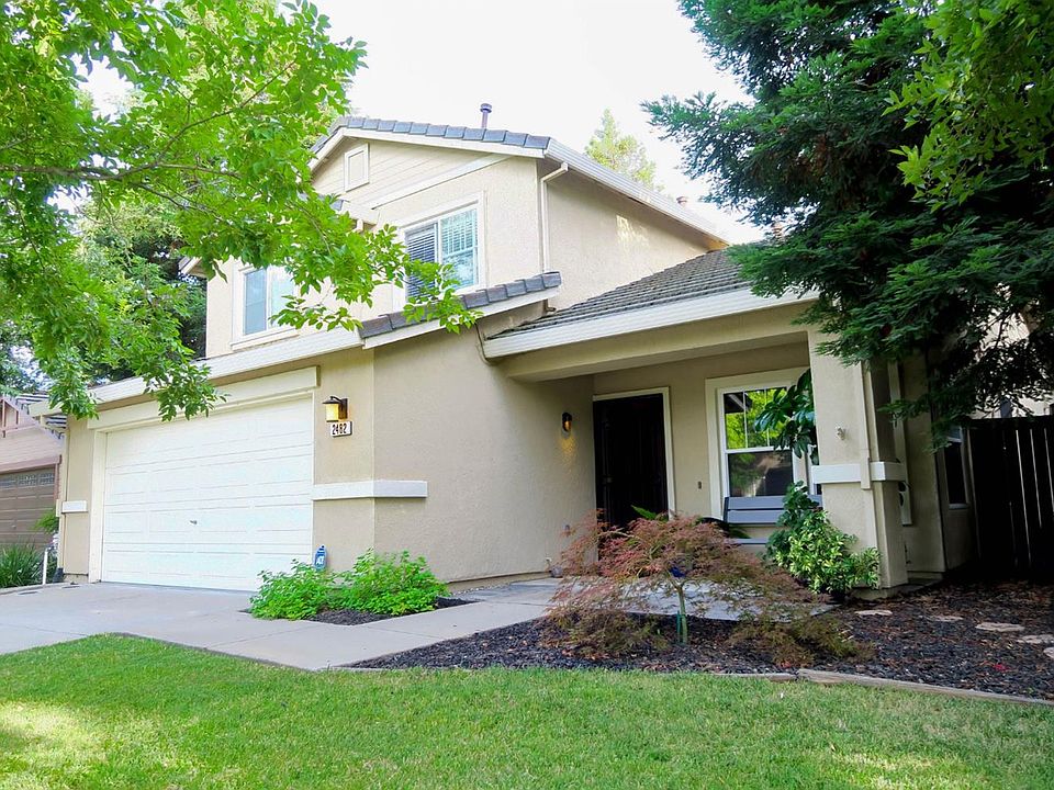 1st image of 2482 Serenata Way