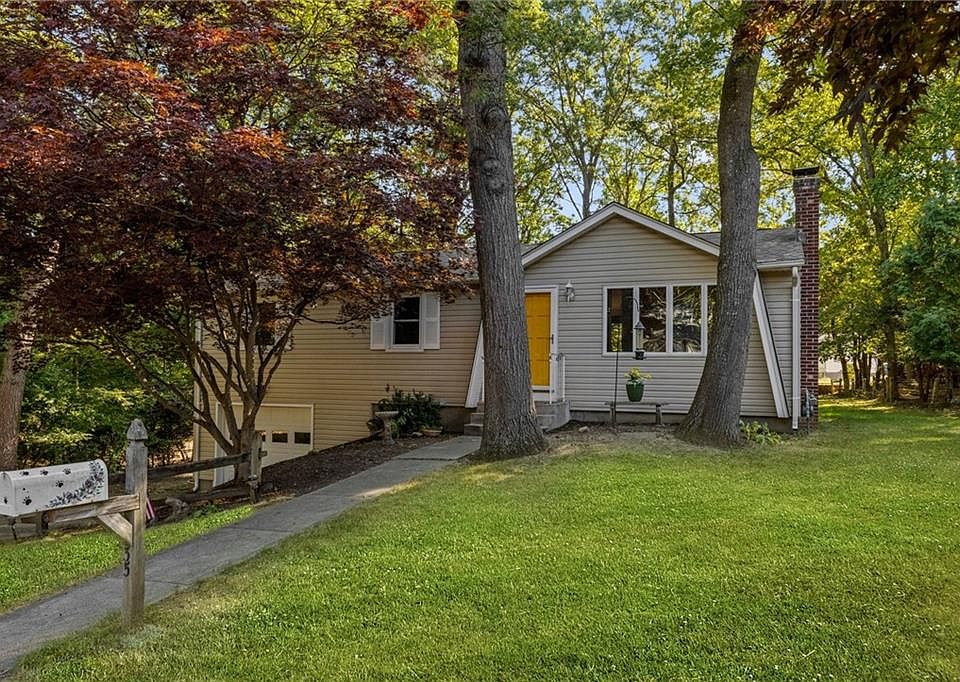 1st image of 35 Terra Marr Dr