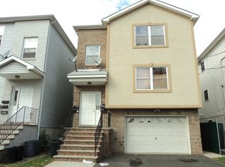 657 Carteret St, Elizabeth, NJ 07202