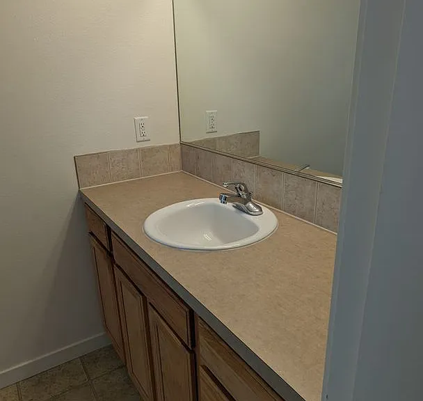 Halsey East Townhomes — Photo 309