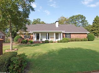 15 Azalea Cir, Benton, AR 72019