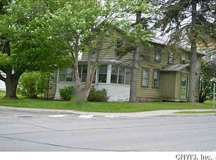 28 S Main St, Hammond, NY 13646