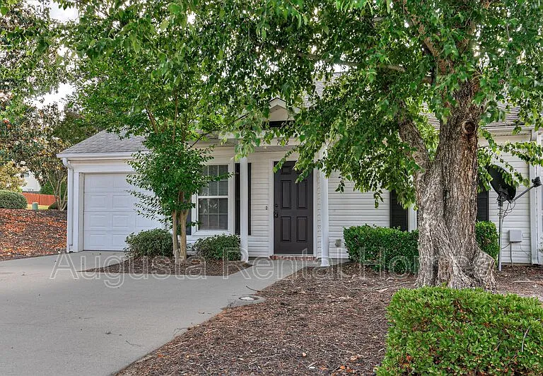 7002 Reagan Cir #1 — Photo 3
