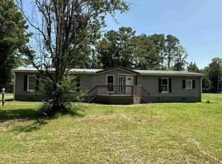 106 Clements Dr, Newport, NC 28570