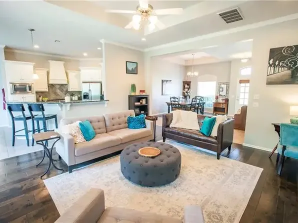 1104 NW 190th Pl, Edmond, OK 73012