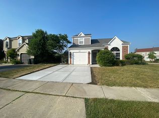 237 Wilton Ln, Mundelein, IL 60060