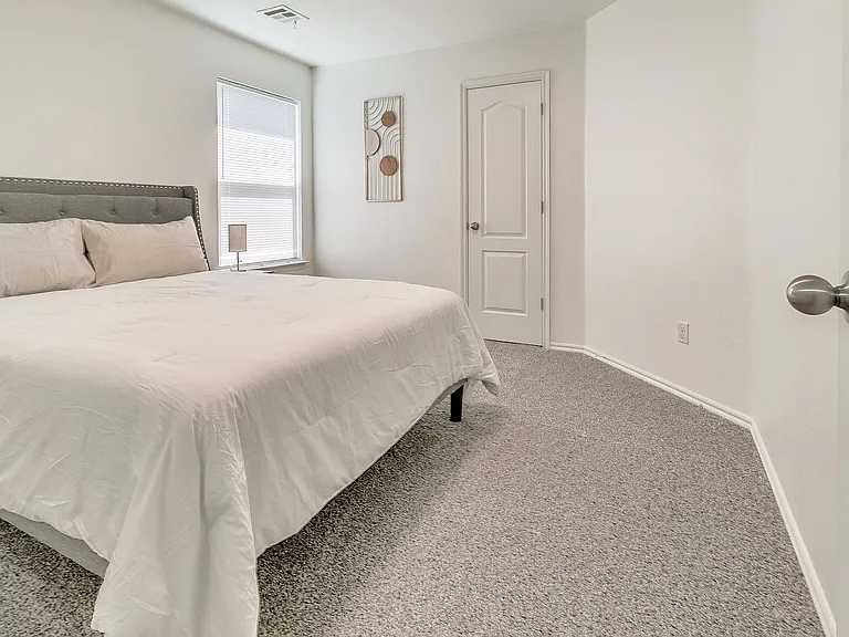 8509 SW 49th Cir — Photo 9