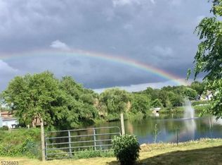 10 Drake Ln #10, Ledgewood, NJ 07852