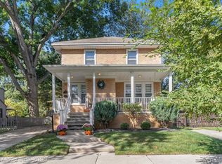 212 S York St, Dearborn, MI 48124