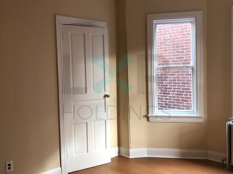 118 Francis St — Photo 7