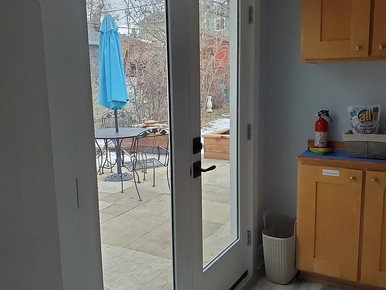 917 La Farge Ave — Photo 16