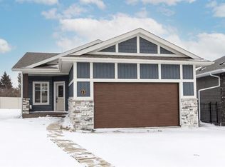 41 N Terra Close, Red Deer, AB T4P0T7