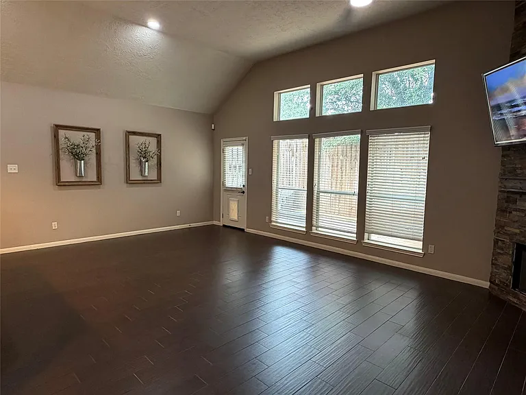 903 Cascade Rdg — Photo 6