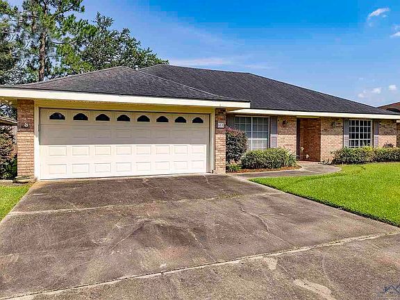 4th image of 611 Mary Hughes Dr