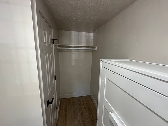 5th image of 309 N Quince St
