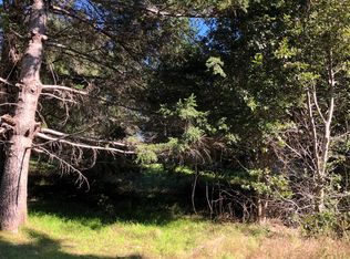 829 Spring Rd, Whitethorn, CA 95589