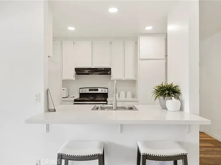 262 Streamwood — Photo 178