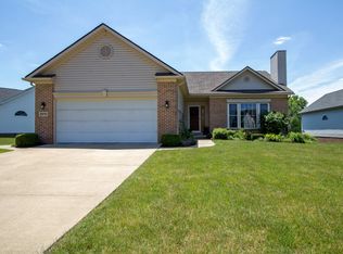 2970 Chalford Cir NW, North Canton, OH 44720