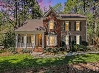 120 Wildiris Ln, Mooresville, NC 28117