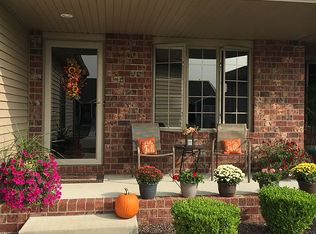 4815 Chestnut Dr, Springfield, IL 62711