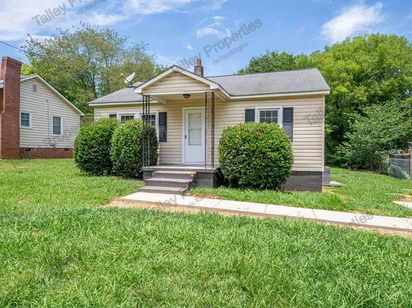 913 Edgemont Ave, Belmont, NC 28012