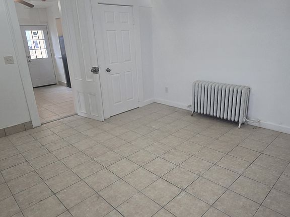 3rd image of 70 Glenwood Ave