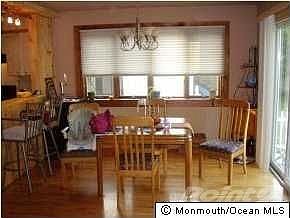 4th image of 65 Wood Ave